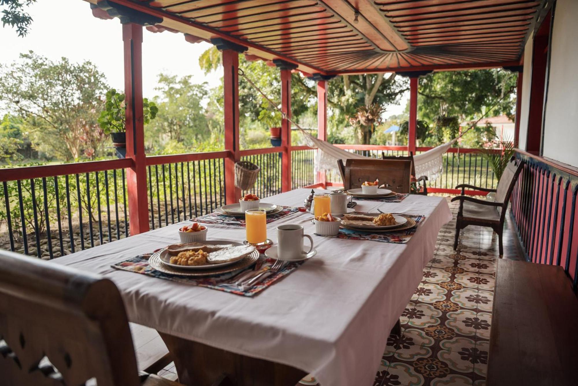 Puerto Espejo Finca Hotel מראה חיצוני תמונה